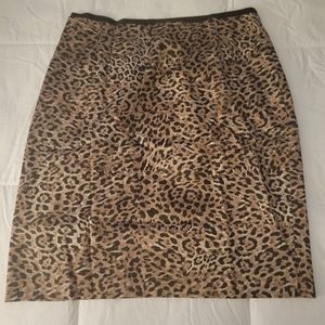 Tahari leopard skirt size 14